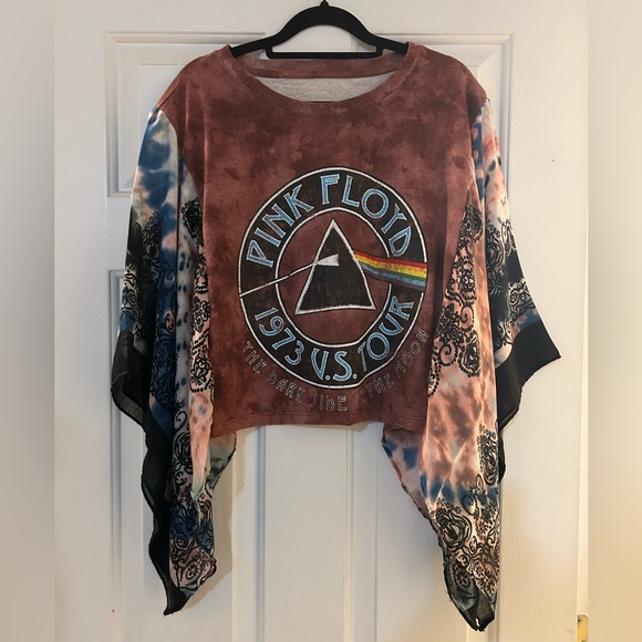 Visit my closet for all my latest Upcycled Tees and Custom requests - Picture 5 of 14